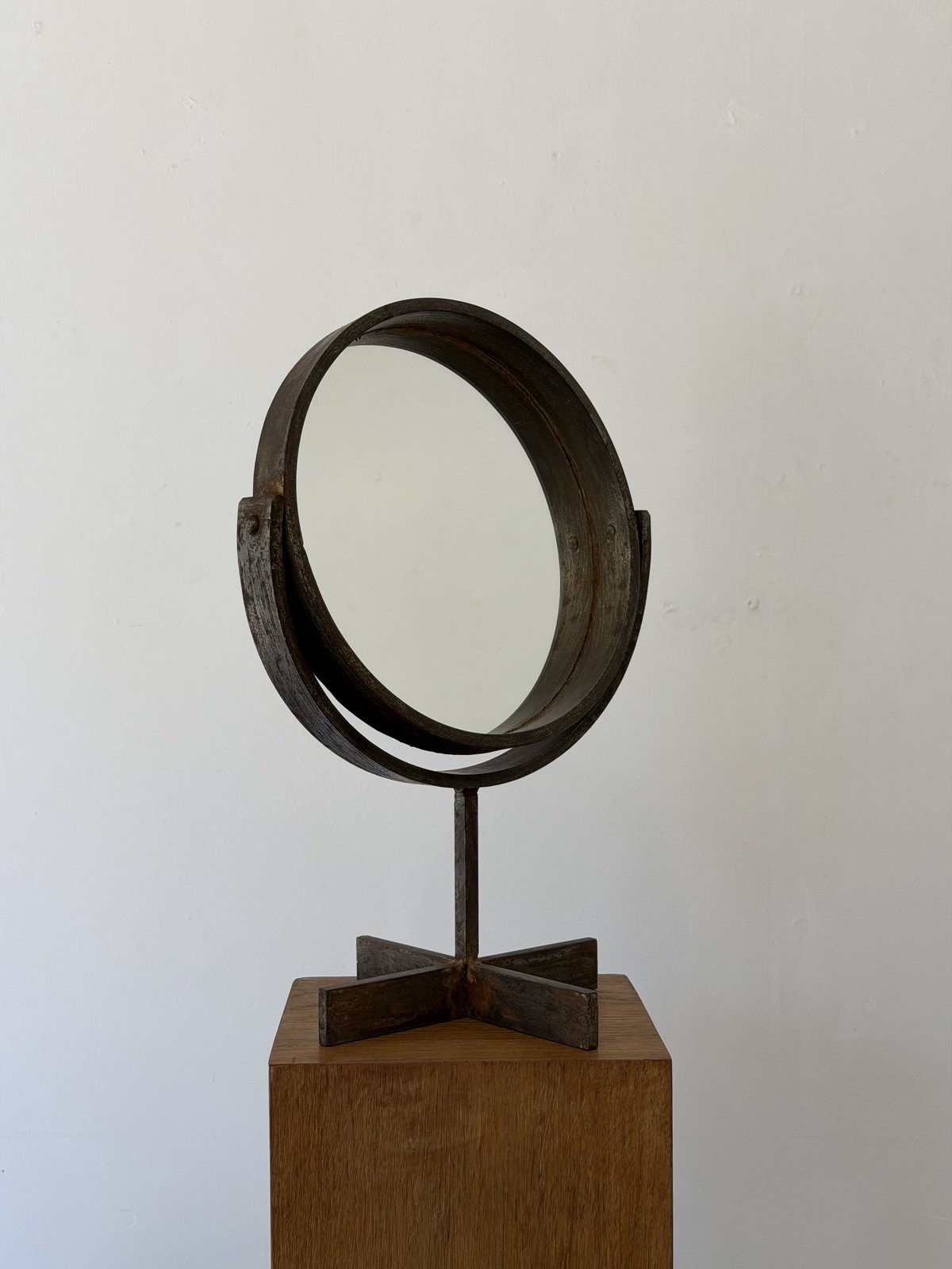 Leopold gest — Miroir brutaliste · 1960